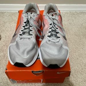 Ladies Nike Downshifter running shoes size 9